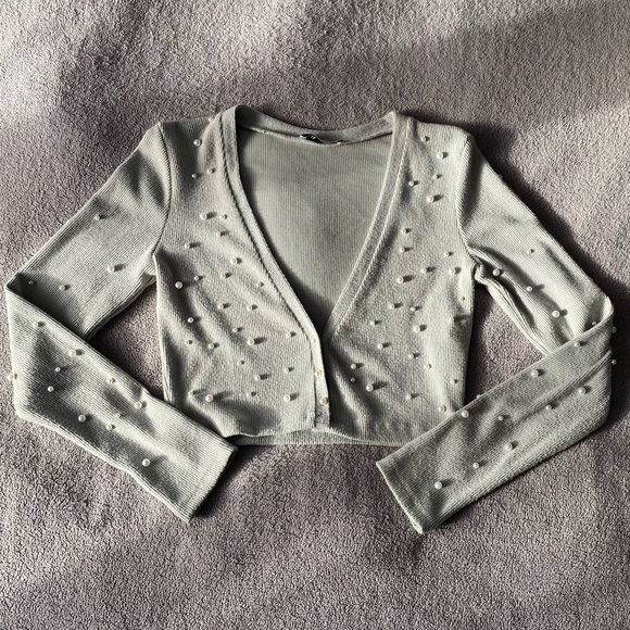 Zara Sweaters - ZARA Mint & Pearl Detail Ribbed Cropped Cardigan